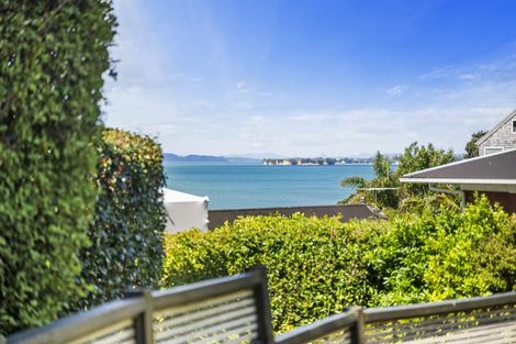Photo of property in 161 Mellons Bay Road, Mellons Bay, Auckland, 2014