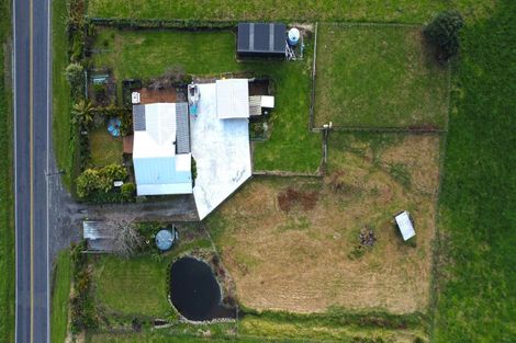 Photo of property in 1385 South Road, Kaitake, New Plymouth, 4374