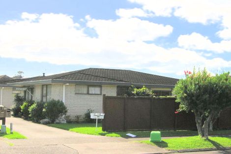 Photo of property in 1/50 Vivian Wilson Drive, Eastern Beach, Auckland, 2012
