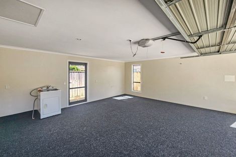 Photo of property in 9a George Street, Stokes Valley, Lower Hutt, 5019