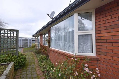 Photo of property in 120 Newcastle Street, Windsor, Invercargill, 9810