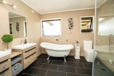 Photo of property in 119 Saint Marys Road, Waipu, 0582