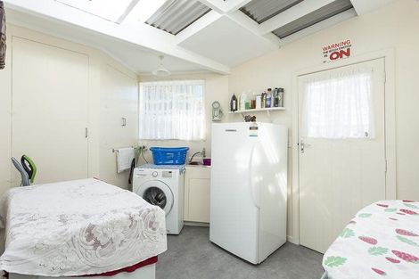 Photo of property in 1400 Taieri Mouth Road, Taieri Mouth, Brighton, 9091