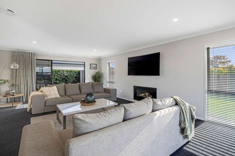 Photo of property in 38 Hinterland Drive, Prebbleton, 7604