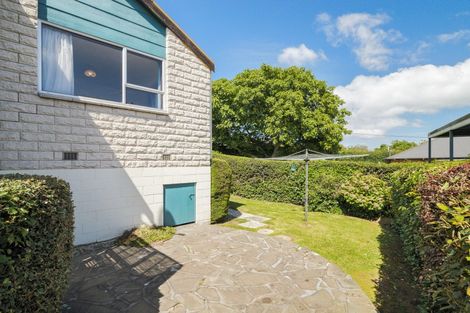 Photo of property in 2a Rennie Street, Green Island, Dunedin, 9018