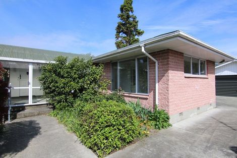 Photo of property in 609 Harewood Road, Harewood, Christchurch, 8051