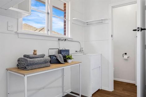 Photo of property in 60 Santa Rosa Avenue, Halswell, Christchurch, 8025