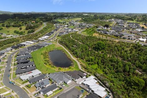 Photo of property in 84 Pakanga Grove, Pyes Pa, Tauranga, 3112