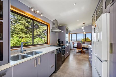 Photo of property in 63 Bay View Road, Whangarei Heads, Whangarei, 0174