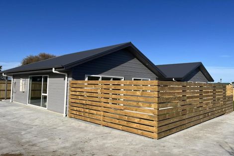 Photo of property in 211a Puriri Street, Castlecliff, Whanganui, 4501