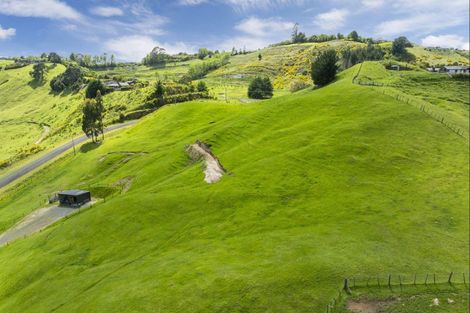 Photo of property in 29 Grant Road, Kinloch, Taupo, 3385