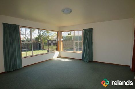 Photo of property in 16 Hewitts Road, Woodend, 7610