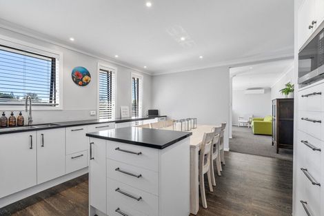 Photo of property in 2/183 Edgecumbe Road, Tauranga South, Tauranga, 3112