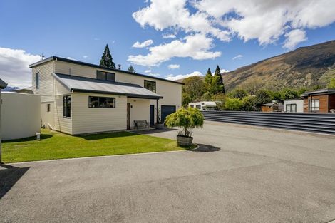 Photo of property in 17 Kent Street, Kingston, Athol, 9793