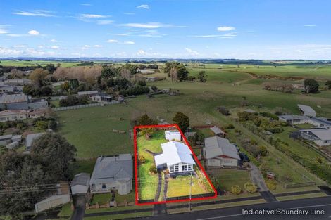 Photo of property in 5 Oturi Road, Waverley, 4510