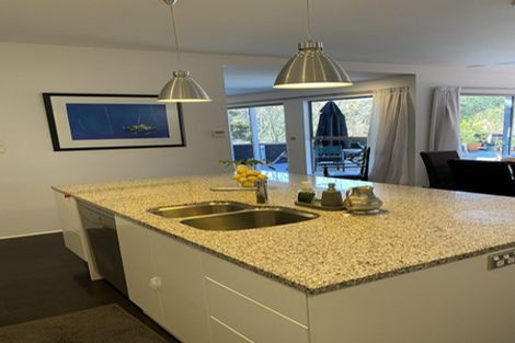 Photo of property in 27a Hikanui Drive, Havelock North, 4130