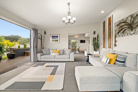 Photo of property in 24 Grandvista Drive, Green Island, Dunedin, 9018