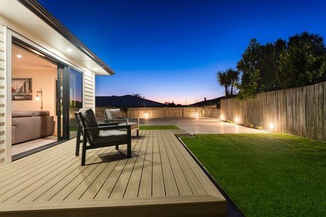 Photo of property in 5 Datum Way, Paraparaumu, 5032