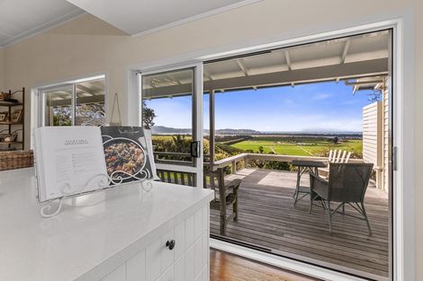 Photo of property in 317 Takatu Road, Tawharanui Peninsula, Warkworth, 0986