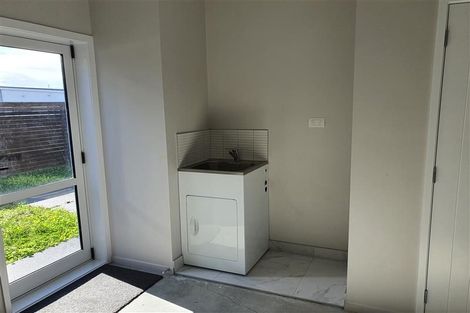 Photo of property in 2b Makura Road, Long Bay, Auckland, 0630