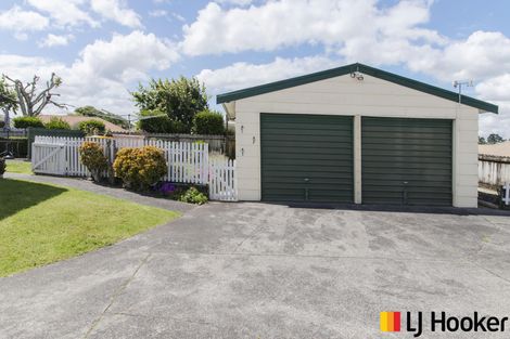 Photo of property in 36 Bluewater Place, Wattle Downs, Auckland, 2103