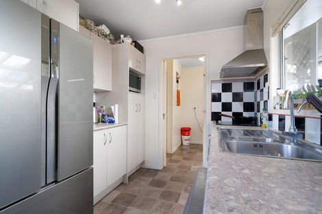 Photo of property in 42a Farwood Drive, Henderson, Auckland, 0612