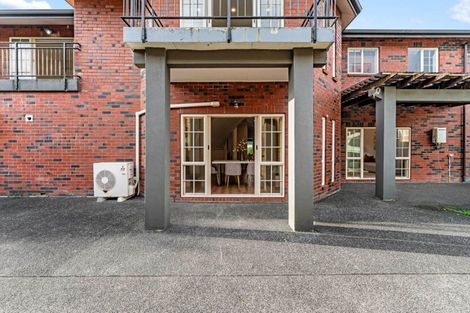 Photo of property in 38c Wicklam Lane, Greenhithe, Auckland, 0632
