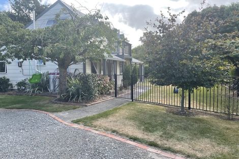 Photo of property in 18 Coleman Place, Darfield, 7510