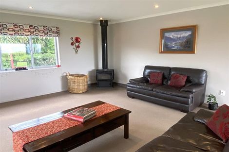 Photo of property in 4 Karoro Place, Karoro, Greymouth, 7805