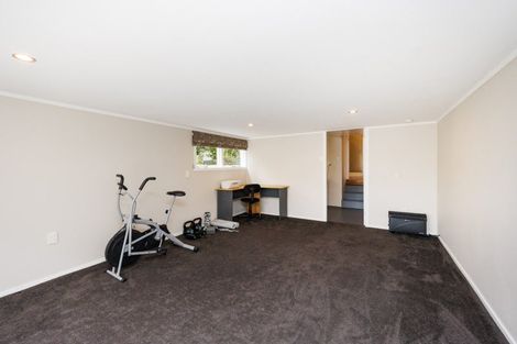 Photo of property in 9 Parata Street, Hokowhitu, Palmerston North, 4410