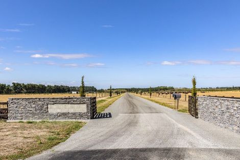 Photo of property in 1 Richmond Lane, Loburn, 7472