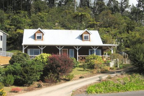 Photo of property in 60 Pepe Road, Tairua, 3508