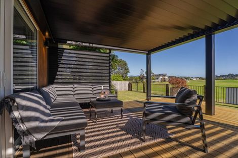 Photo of property in 171 Rangiora Crescent, Matarangi, Whitianga, 3592