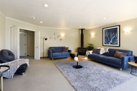 Photo of property in 13 Saunders Crescent, Stoke, Nelson, 7011