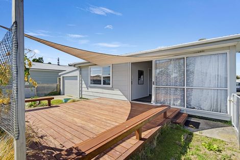 Photo of property in 9a Kawaha Point Road, Fairy Spring, Rotorua, 3015