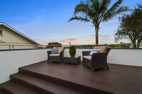 Photo of property in 61 Quadrant Road, Onehunga, Auckland, 1061