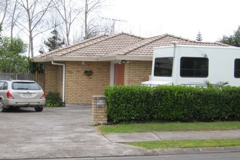 Photo of property in 51 Cabeleigh Drive, Helensville, 0800