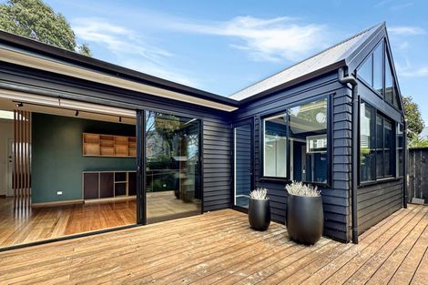 Photo of property in 42 Rautara Street, Orakei, Auckland, 1071