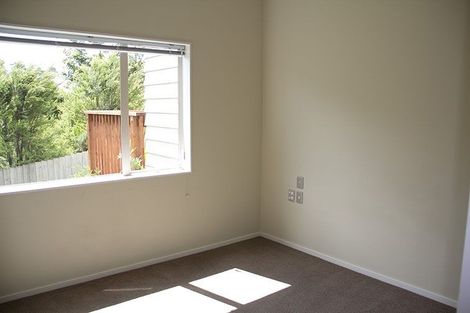 Photo of property in 11 Springvale Drive, Fairview Heights, Auckland, 0632