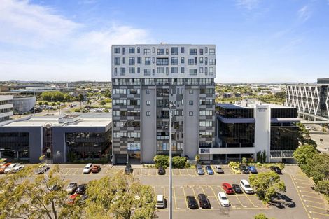 Photo of property in Twin Towers, 306/17 Putney Way, Manukau, Auckland, 2104