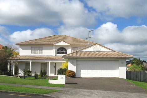 Photo of property in 26 Rochester Crescent, Somerville, Auckland, 2014