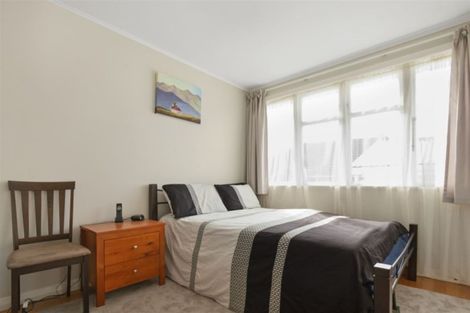 Photo of property in 6 Hobson Drive, Panmure, Auckland, 1072