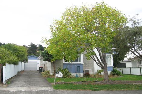 Photo of property in 4 Prestige Place, Maoribank, Upper Hutt, 5018