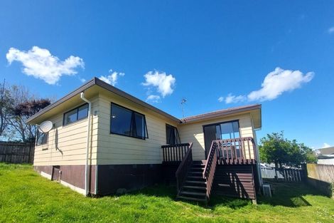 Photo of property in 2/19 Silver Creek Road, Weymouth, Auckland, 2103