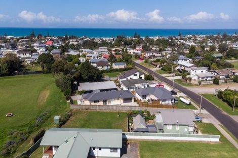Photo of property in 51b The Crescent, Waihi Beach, 3611