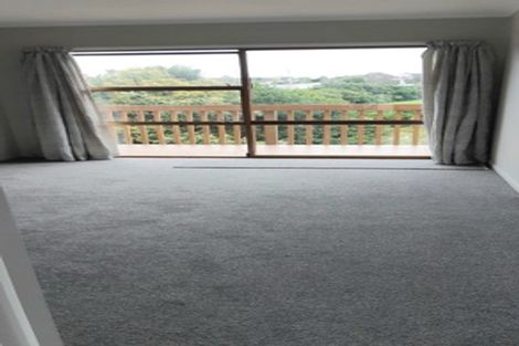 Photo of property in 11 Evan Street, Belmont, Auckland, 0622