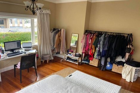 Photo of property in 7 Otahuri Crescent, Greenlane, Auckland, 1051