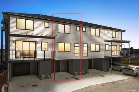 Photo of property in 5 Peony Mews, Oteha, Auckland, 0632