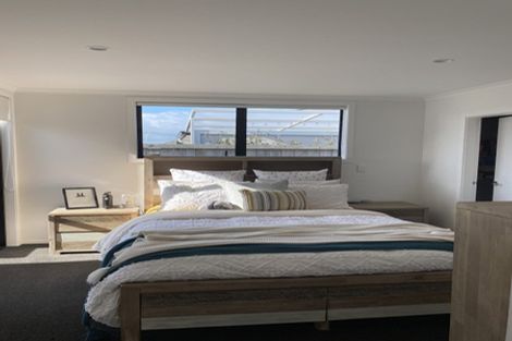 Photo of property in 37 Livingstone Drive, Papamoa Beach, Papamoa, 3118