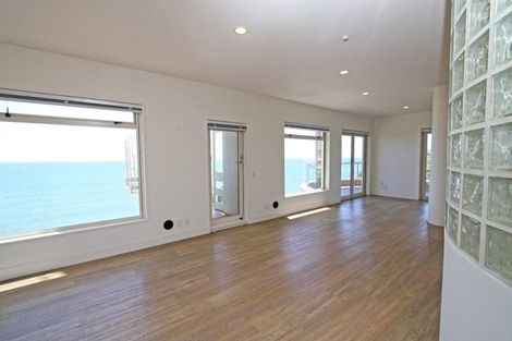 Photo of property in 3/120 Saint Aubyn Street, New Plymouth, 4310